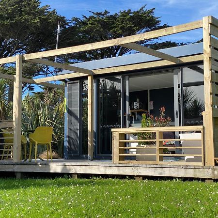 Ross Beach Top10 Holiday Park Esterno foto